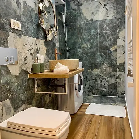 Apartment Agg *
